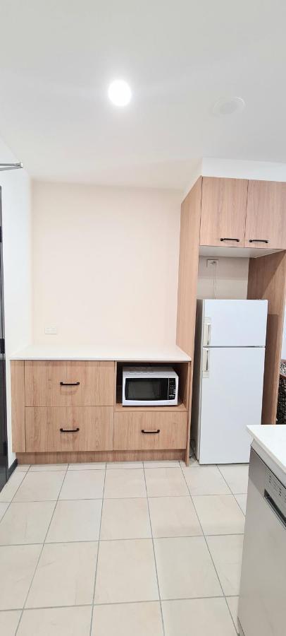 Ramada By Wyndham Brisbane Windsor Hotel Buitenkant foto