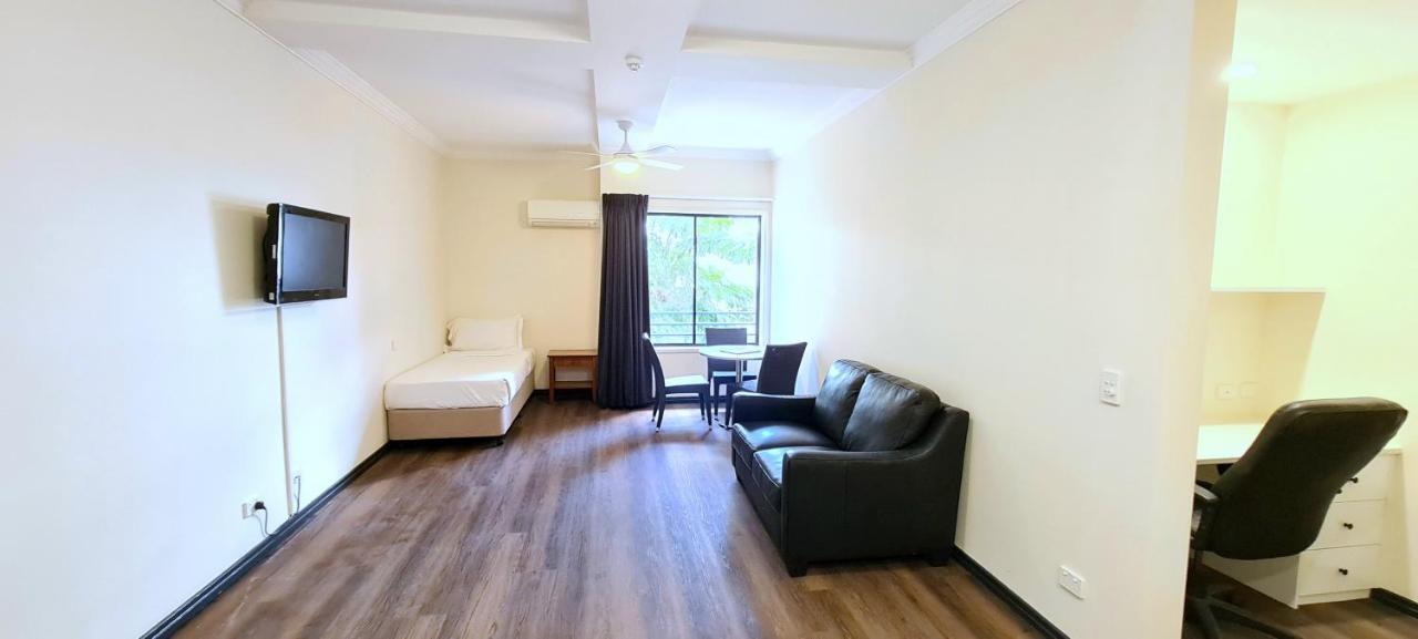 Ramada By Wyndham Brisbane Windsor Hotel Buitenkant foto